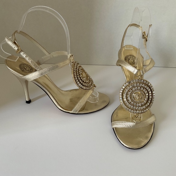 Versace metallic gold and crystal sandals - Picture 4 of 5